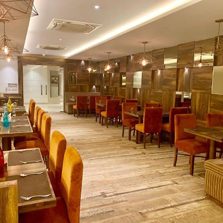 琥珀酒店 Rudrapur 外观 照片