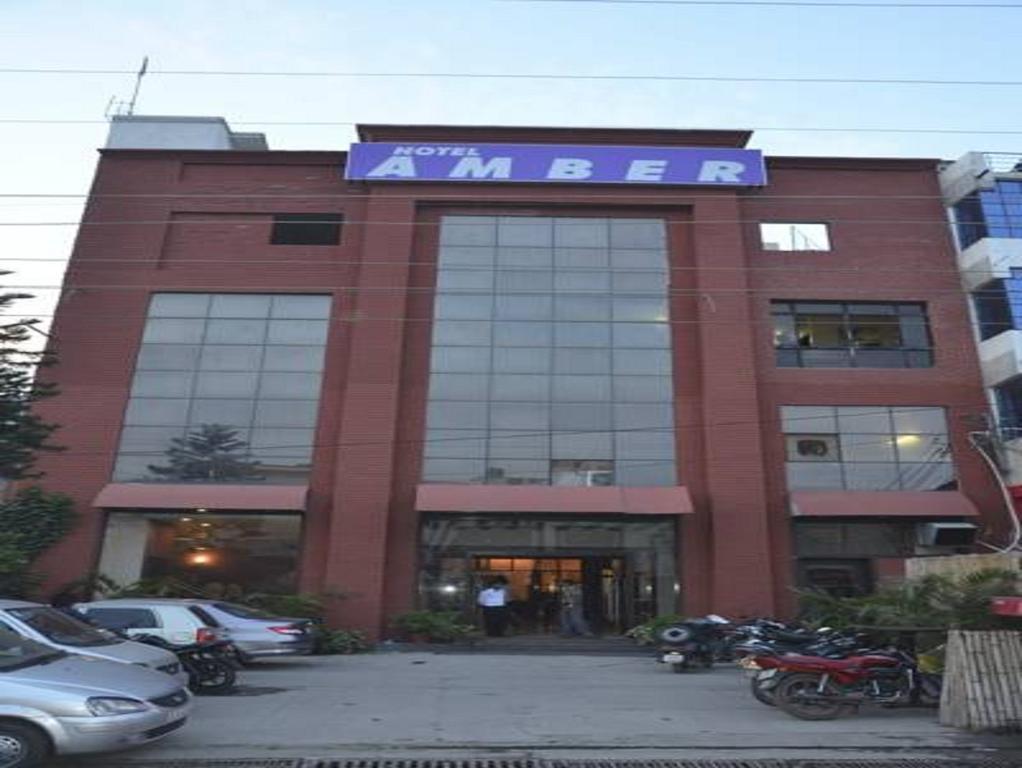琥珀酒店 Rudrapur 外观 照片