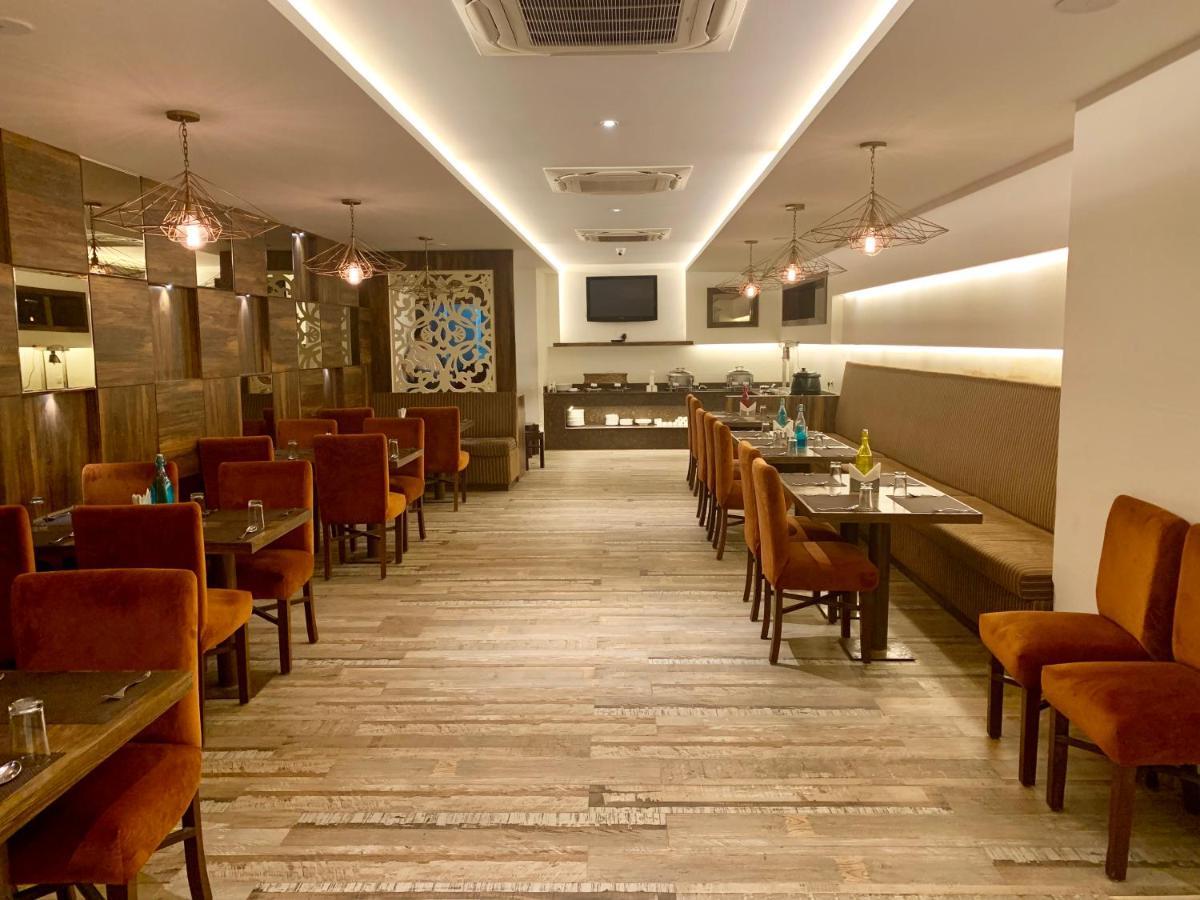 琥珀酒店 Rudrapur 外观 照片